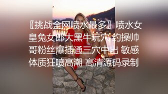 学舞蹈漂亮小姐姐首次露脸，站立一字马全裸热舞，随着音乐扭动细腰