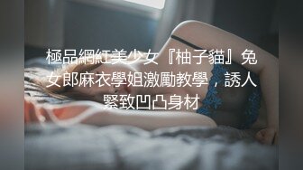 ❤️❤️烈焰红唇美女小姐姐，黑丝高跟鞋美腿，炮友操小骚逼，大屌深喉插嘴舔蛋，在床上好骚，骑乘位