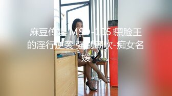 纹身大奶妹带漂亮闺蜜下海，情趣装小短裙，坚挺奶子乳头尖尖，扭动屁股摆弄