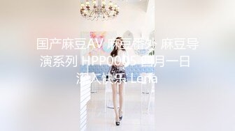 【黑白配大乱斗】变态黑鬼和嫩妹们大乱交~房间干到走廊