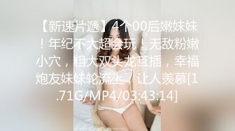 餐厅女厕再次偷拍到长发美女 这是喝多了吗 才多久又来了