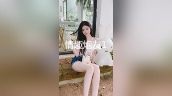  高颜值美女吃鸡啪啪 撅着屁屁被无套猛怼 深喉爆吃精