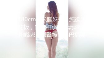 【贼有意思】厕所偷窥直接把手机伸进去拍脸，各路美女反应笑死娃了，干嘛，别闹，谁呀,走开，别拍了！