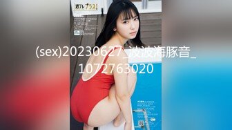 超乖女友！吸舔含做足還怕男友不夠爽...主動問「還是我幫你乳交」只好幹滿回報｜