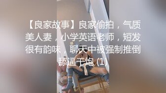 偷拍美女裙底风光 黄色连衣裙极品美女多角度抄底前面透明漏毛短裙靓女和男友逛街身材气质不错灰色窄内